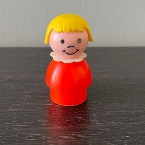 Vintage Fisher Price Little People Blonde Girl Red Body 1.75” Figure